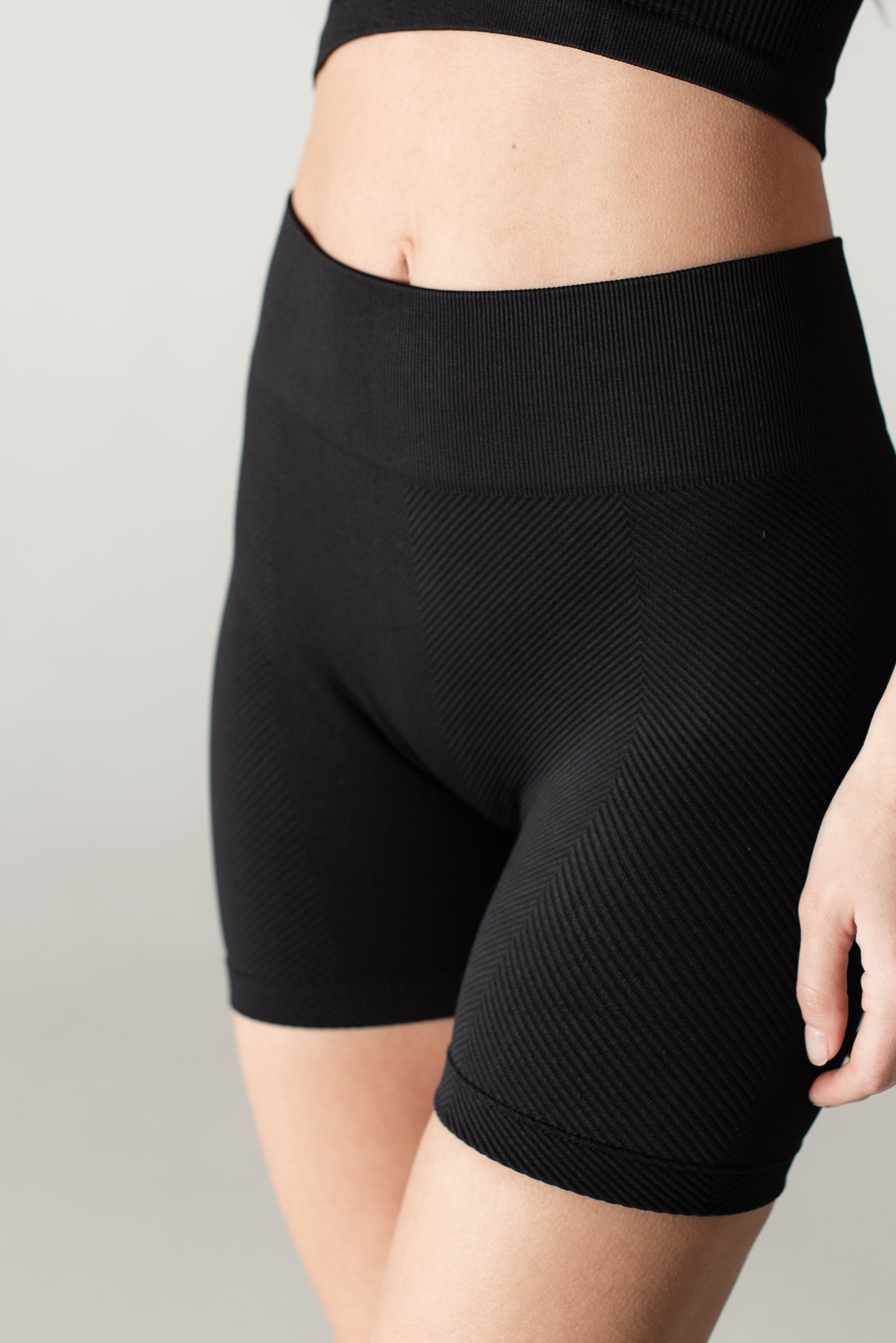 Aero Bottom