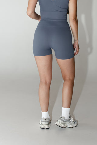 Aero Bottom