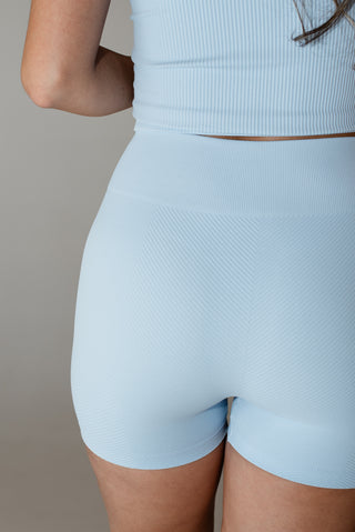 Aero Bottom